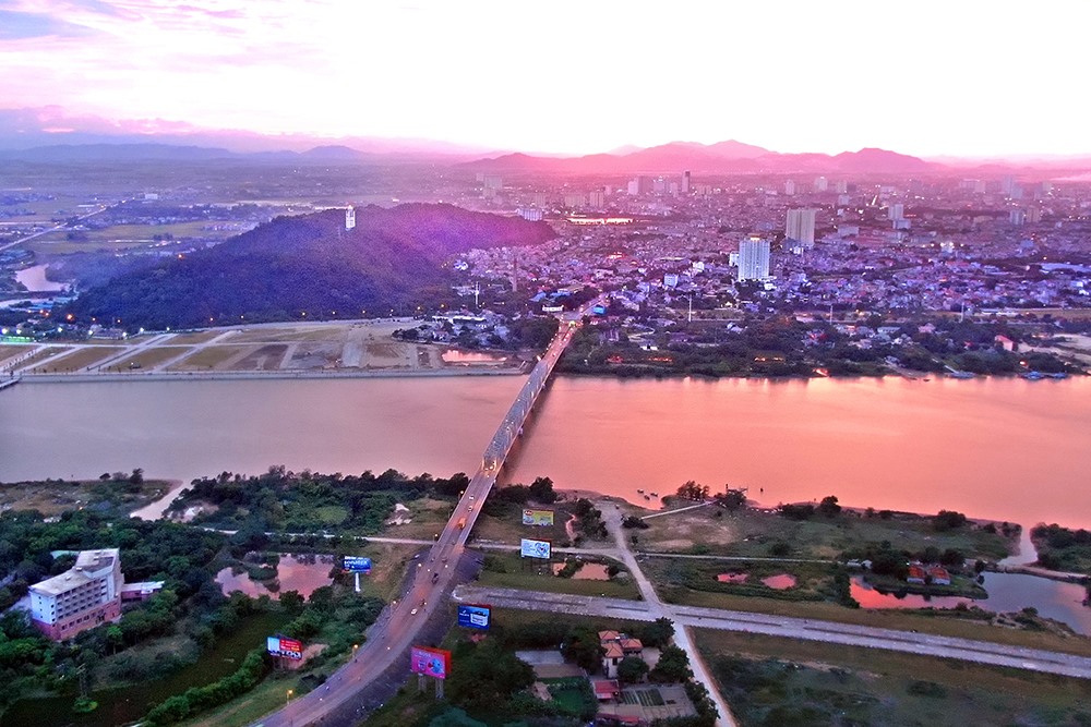 Cảnh quan sông Lam — ảnh minh họa khu vực
